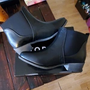 Alyssa Western Style Bootie Wide With Size 9